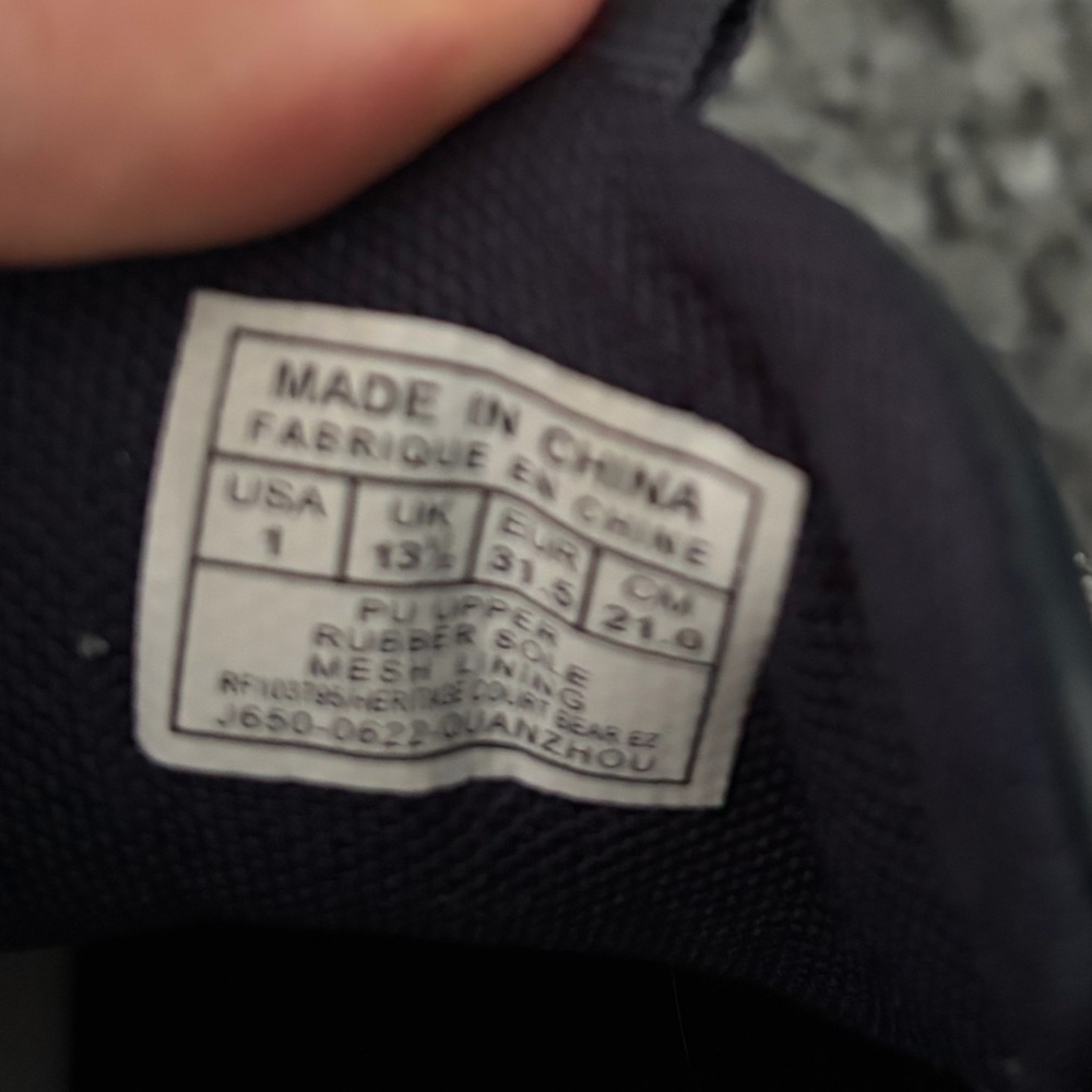 Polo by Ralph Lauren Kids Cream Sneakers - Picture 4 of 5